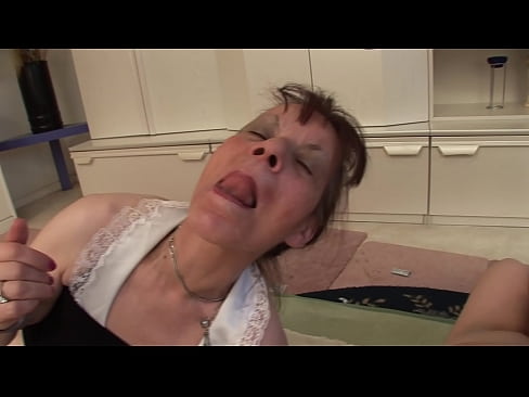 ❤️ Due nonne e un nonno fanno una cosa a tre Solo pornoal it.porncomixone.ru ️❤